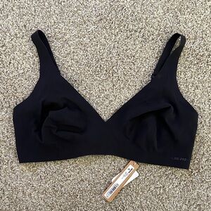 SKIMS Black Naked Plunge Comfort Bra